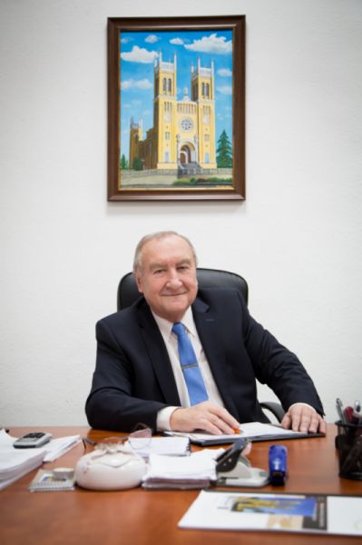 Fót város legújabb beruházásai a helyi közösség életminőségének javítását célozzák, miközben modernizálják az infrastruktúrát is. 